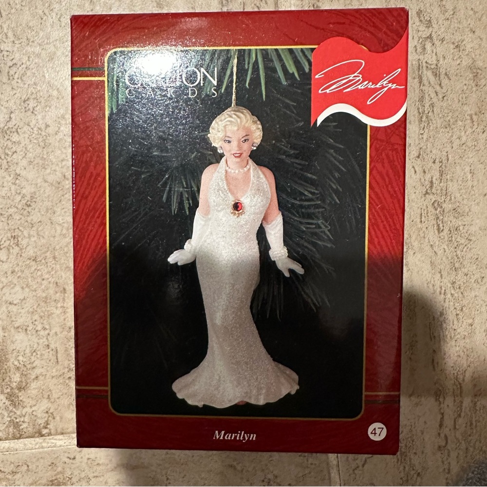 Vintage Carlton Cards 1996 Marilyn Monroe ornament
